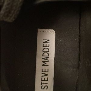 Steve Madden Sneaker